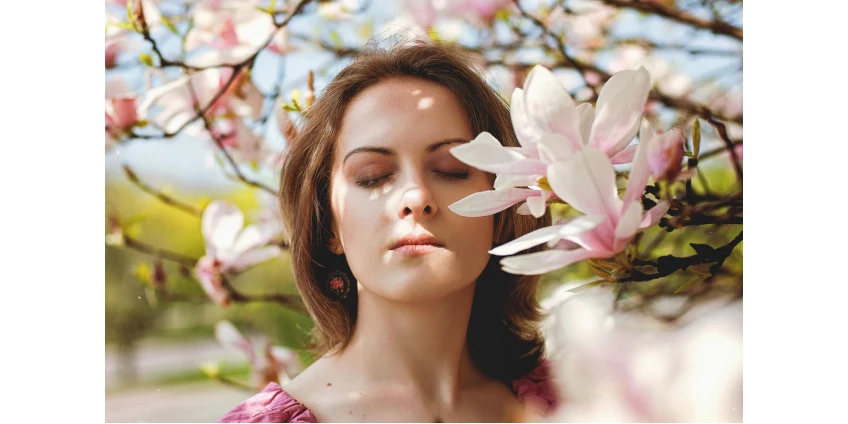 Frühlingsvorteile der LED-Therapie: wie Licht die Haut verjüngt und beruhigt Frühlingsvorteile der LED-Therapie: wie Licht die Haut verjüngt und beruhigt