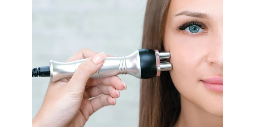 RF-Lifting in Ihrem Behandlungsraum: wie Sie Ihre Kundinnen und Kunden für das Ergebnis begeistern