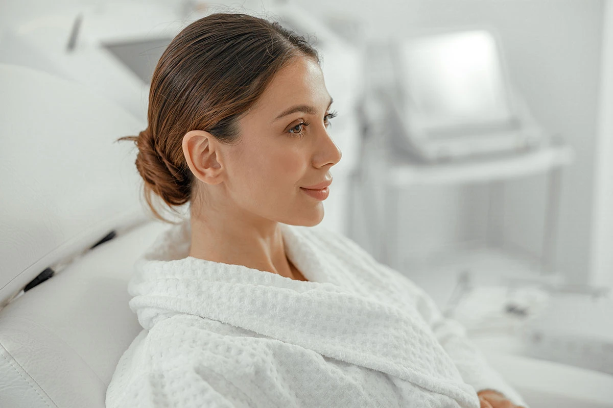 Phototherapie und Hochfrequenztechnologien: Moderne Hautpflege