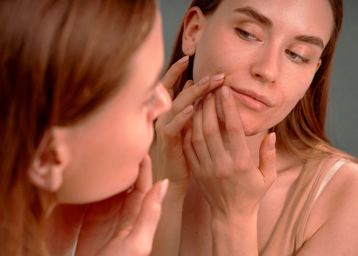 Fractional Laser: wie er bei tiefen Falten und Narben wirkt