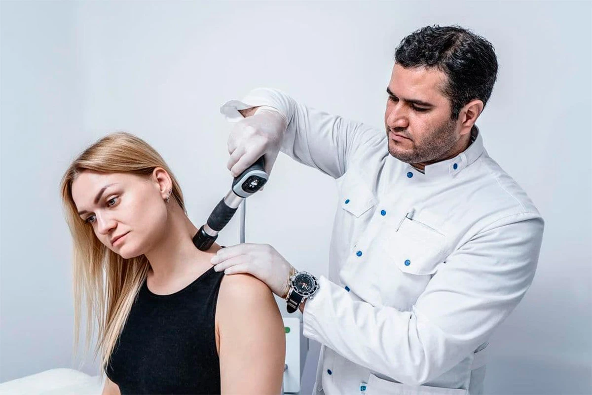 Stoßwellentherapiegerät FioPro-2000 kaufen im Internet-Onlineshop - Preis von Hersteller - Lieferung nach Deutschland