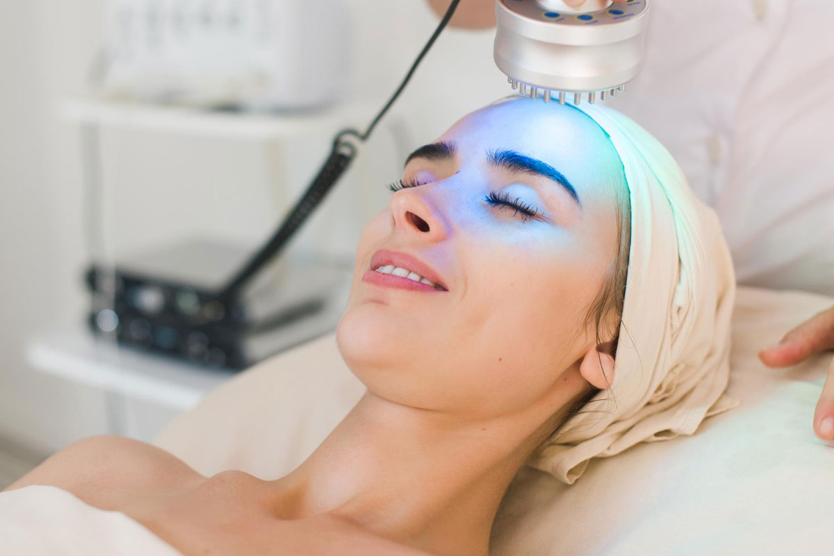 Welche Ergebnisse liefert die LED-Therapie und für wen ist sie besonders geeignet